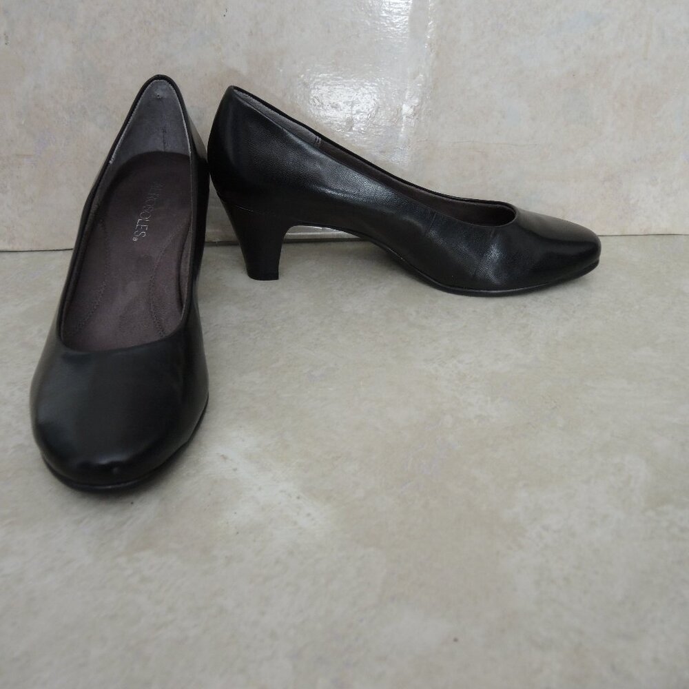 Aerosoles Red Hot Black Leather Pumps Heels Women's Size 9 Wide